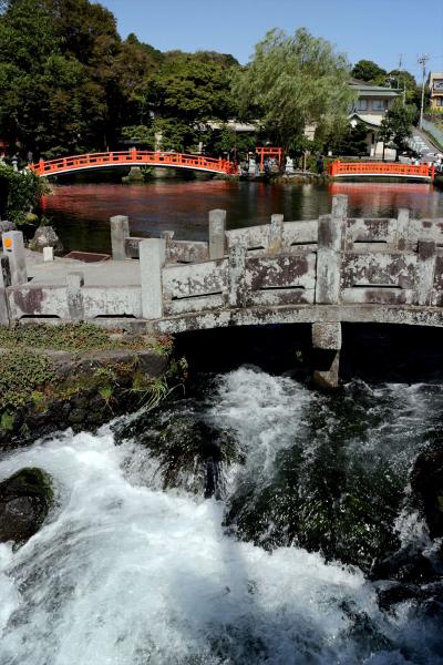 途中下車で富士山本宮浅間神社と湧玉池