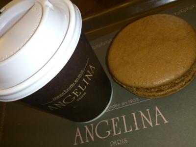 ベルサイユ宮殿にて．．．あま～い!ひと時