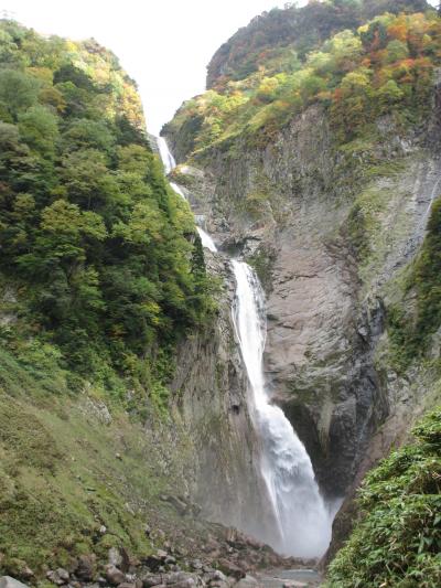 2014年　立山高原をバスで走り景色を楽しみました。称名の滝を見に行きました。