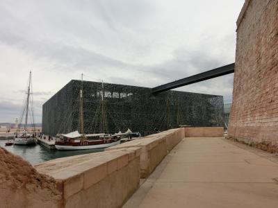 JALマイレージでフランス⑧　マルセイユのヨーロッパ地中海文明博物館MUCEM
