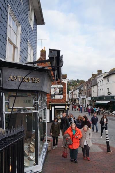 イングランド　～ Lewes（ルイス） アンティーク店が並ぶ小さな街