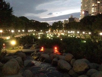 ２０１４秋のバラ園散歩♪@靱公園