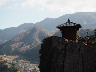 秋の山寺へ。新幹線はやぶさに乗って。