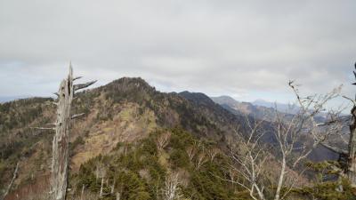 後袈裟丸山(折場登山口）