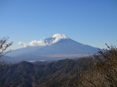 富士山三昧　西丹沢　甲相国境尾根を歩く（菰釣山～高指山）