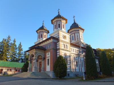 中世の面影に魅せられたブルガリア・ルーマニアの旅⑦ =シナイア= ～ガイドブックにない風景～