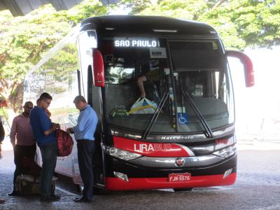 愛弟子＠日本人女子を連行して家族と楽しませた