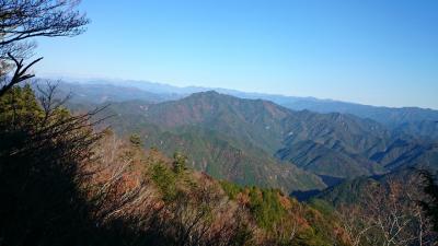 棚山高原から宇連山へ