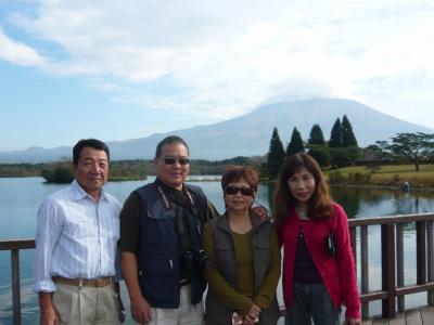 セレブリティ・ミレニアム号のゲストを富士山ガイド