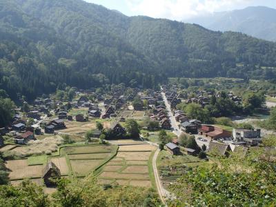 足早に白川郷へ