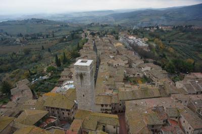  初冬のイタリア、ドイツ8日間   鉄道で巡る世界遺産の街並みとクリスマスマーケットを楽しむ旅 5 フィレンツェ発トスカーナ日帰りツアー後編