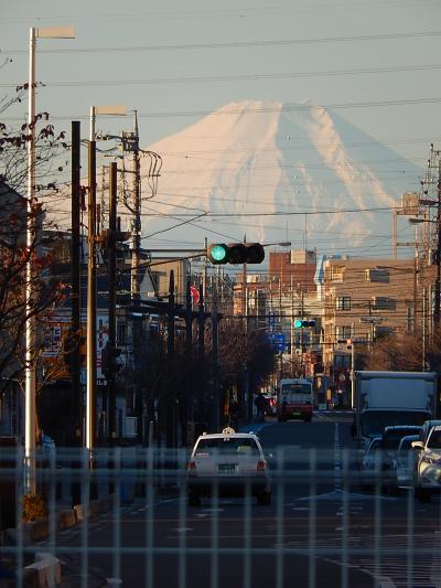 12月２７日上福岡駅から見られた富士山