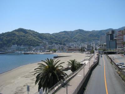 静岡県熱海市(2)、観光産業の光と影