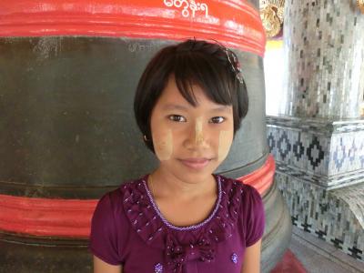 ヤンゴンからバガンへ　（ヤンゴンの街を歩く）