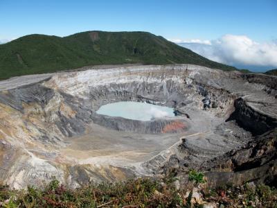 コスタリカ 生物多様性＆熱帯林（2/全12）： サンホセ → ポアス火山 → タマリンド 海亀の産卵