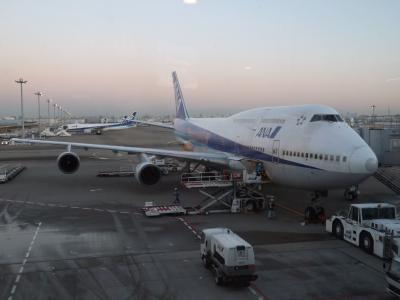 ＡＮＡ　747−400　搭乗記