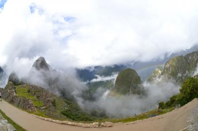1泊2日　雨季のインカ・トレイルの旅　
