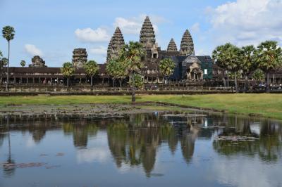 灼熱のアンコール・ワットとアンコール・トム(シェムリアップ旅行記②）