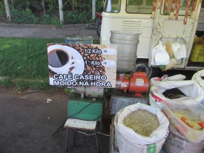 日曜日のフェイラに行って来ました