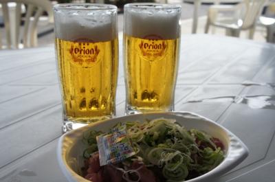 竹富・宮古へのんびり旅　石垣島弾丸観光編　移動の合間の短い時間で市街地を散策してファミマ出店記念おむすびと、魚の天ぷらとマグロ、ソフトクリームとアイスクリームを食べてきました