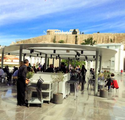 初夏のアテネ便り ~絶景のギリシャ遺跡と美食を巡って~