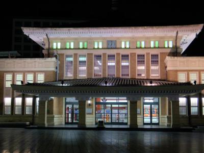 奈良旅ー６　奈良　三条通りの夜の散歩