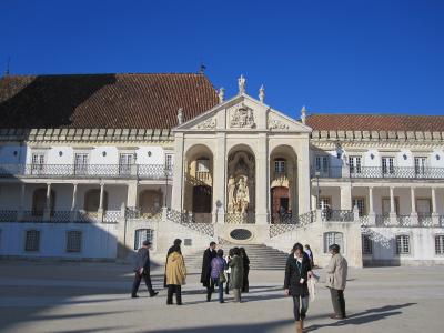 中部、コインブラ、ナザレ地方。