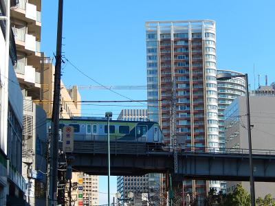 五反田駅付近を歩く