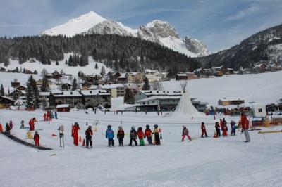 スイスでスキー学校に行ってきました【スイス情報.com】