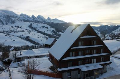 スイスの貸しアパートでスキー休暇を満喫！【スイス情報.com】