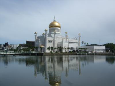 ASEAN10か国制覇へ向け　永遠に平和な国　ブルネイへ　②首都バンダルスリブガワンを一日ベタに観光しました