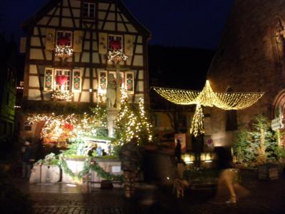木組みのお家とクリスマスマーケットを廻る旅　【５１】　ライトアップのカイゼルスベルク