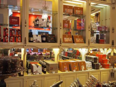 ベルギー一人旅　目的は２年に１度のフラワーカーペット 感動のフラワーカーペットとお土産編