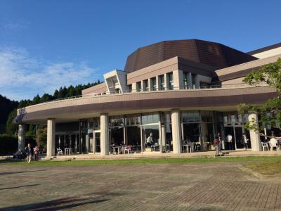 北陸の旅、のとじま水族館と能登演劇堂、無名塾「ロミオとジュリエット」を観る地域活性化の旅