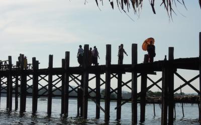 ミャンマーの田中さん③マンダレー近郊古都めぐり