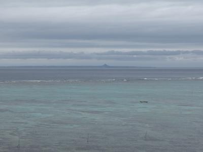 ９．2015年沖縄旅行（リザンシーパーク茶谷ベイのスタンダードルーム）