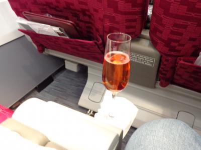 QR1339 (DOH-NBO) ビジネスクラス機内食