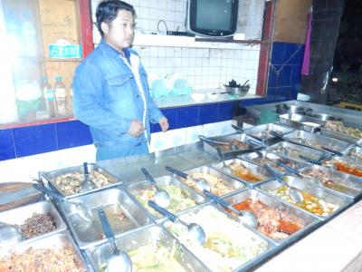 マンダレーに行ってきました☆8 夜のマンダレーで食べ歩き編