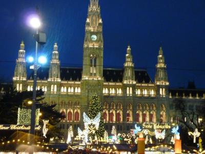 ウィーン　クリスマスマーケットとライトアップ