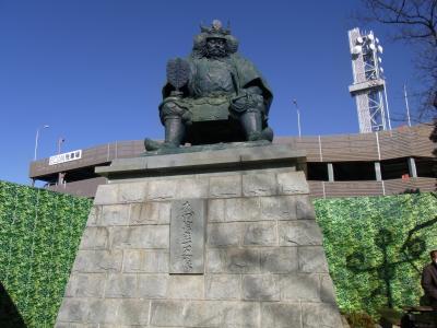 甲府駅周辺は美味しいものあり、観光地あり