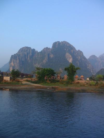 2010年11月タイ&ラオス旅行① バンビエン