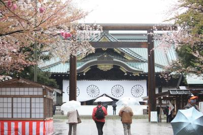 靖国神社参拝も！