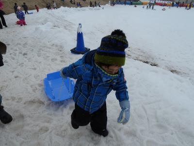 雪遊びしたいっ！未就学児3名と大人4名無謀、ノープランの旅。明日はドコ行く？（2泊目）