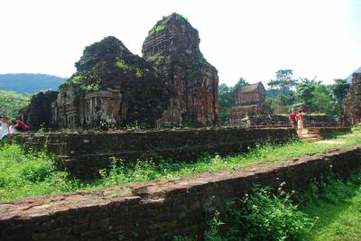 2015 UP COUNTRY ベトナム中部の旅（2）チャンパ王国の聖地・ミーソン