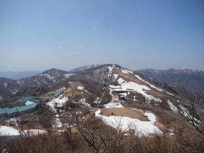 御在所ロープウェイに乗って絶景を見に行こう　雪残る御在所岳と四日市とんてき