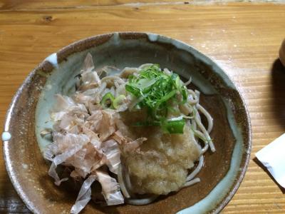 行列のできる越前そばのお店と永平寺