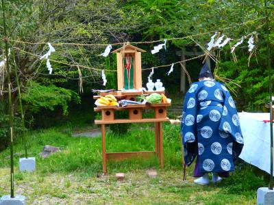 2015年4月29日　鳥取県日野町　宝仏山（1,005m)山開き祭・初登山