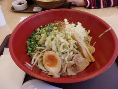 2015年3月、伊豆旅行（海老名ＳＡのランチ）