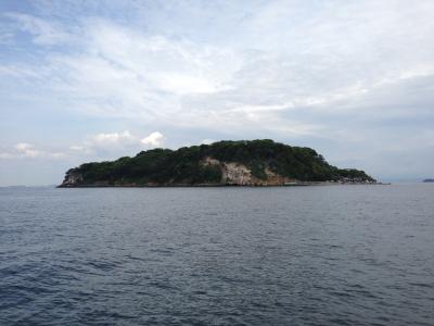 東京湾横須賀沖に浮かぶ無人島／レンガ造り要塞の猿島に行く