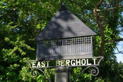 2013英国　イーストアングリアを旅する（16）　イーストバーゴルト（East Bergholt）村歩き